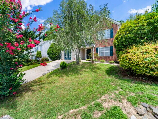 Foto del edificio - Spacious and Move-In Ready Home! - Fenced ...