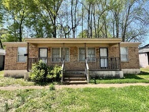 Building Photo - 3793 Helen Ann Dr