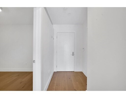 Foto del edificio - 250 Meridian St
