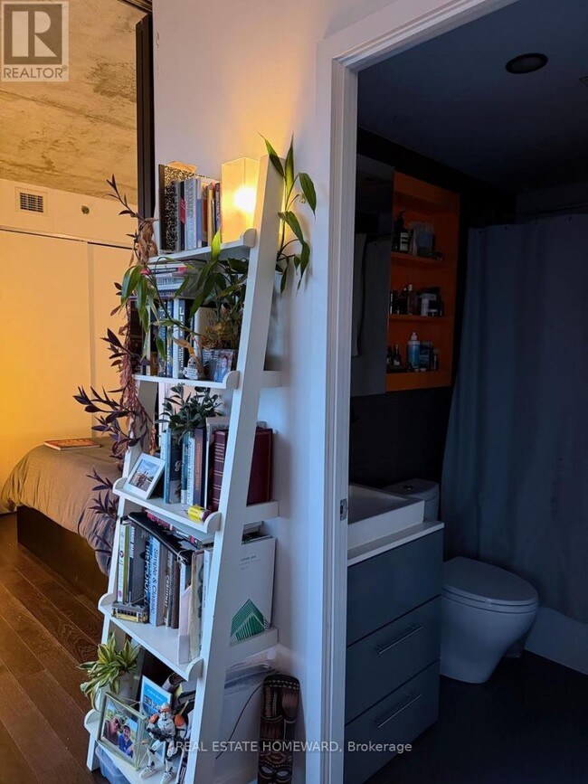 Building Photo - 51 Trolley Cres