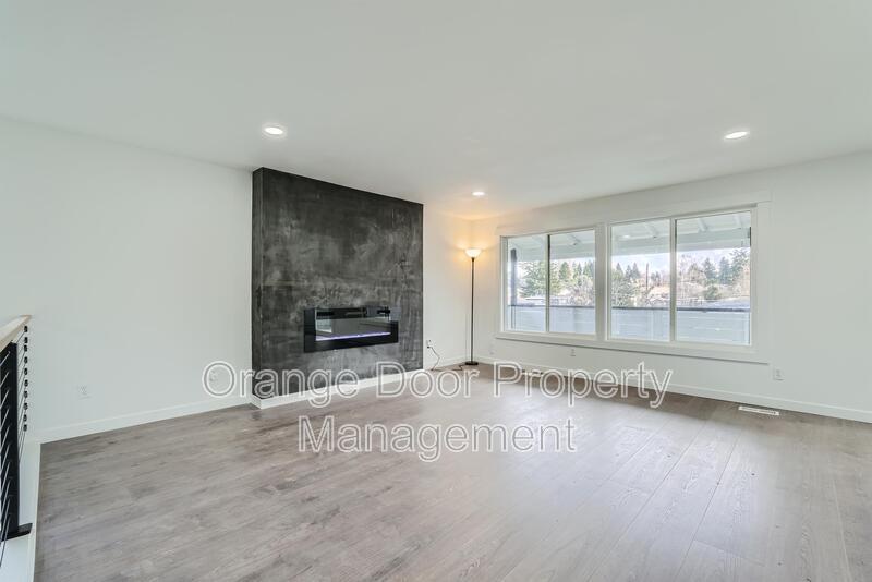 Primary Photo - 8827 18th Ave SW