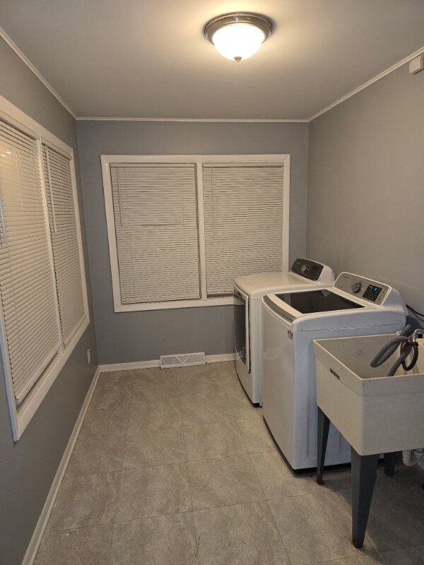 Foto del edificio - 14616 State St