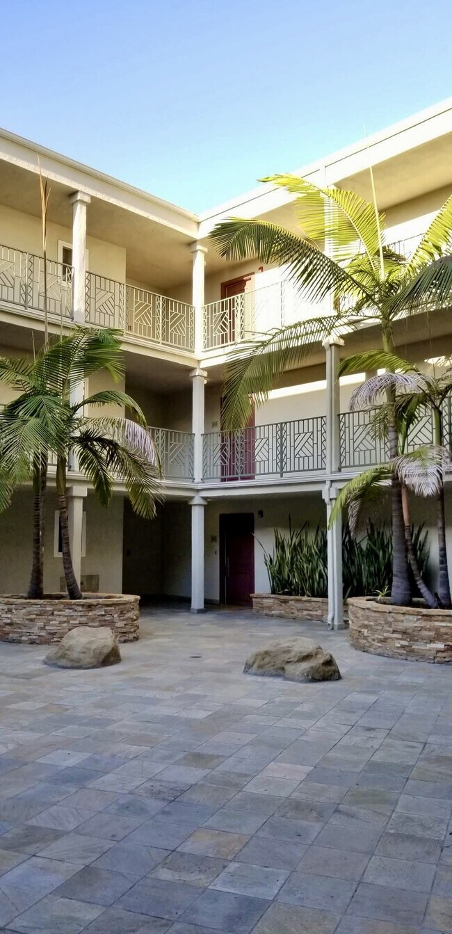 Foto del edificio - 4407 Francis Ave