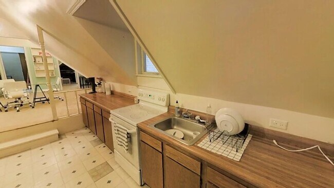 Foto del edificio - 311 E Liberty St
