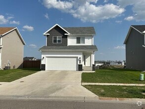 Building Photo - 745 Cathy Dr W