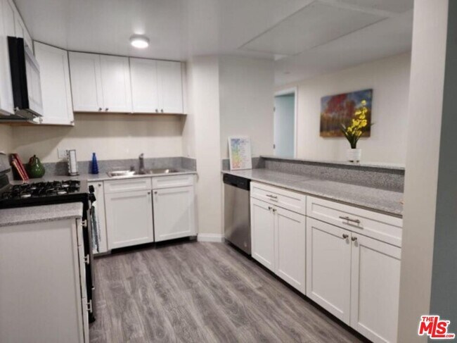 Foto del edificio - 767 N Avenue 50