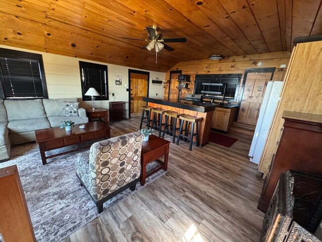 Building Photo - 24998 Ocean View Dr