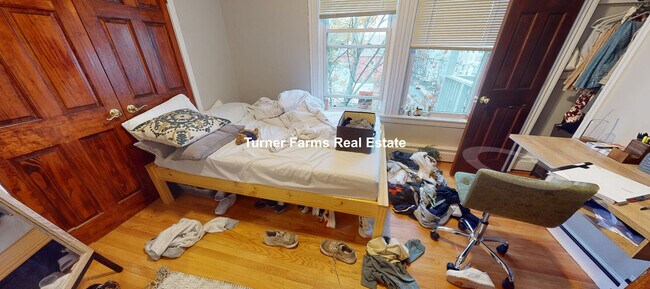 Building Photo - 350 Allston St
