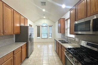 Building Photo - 9903 Raul Hector Dr