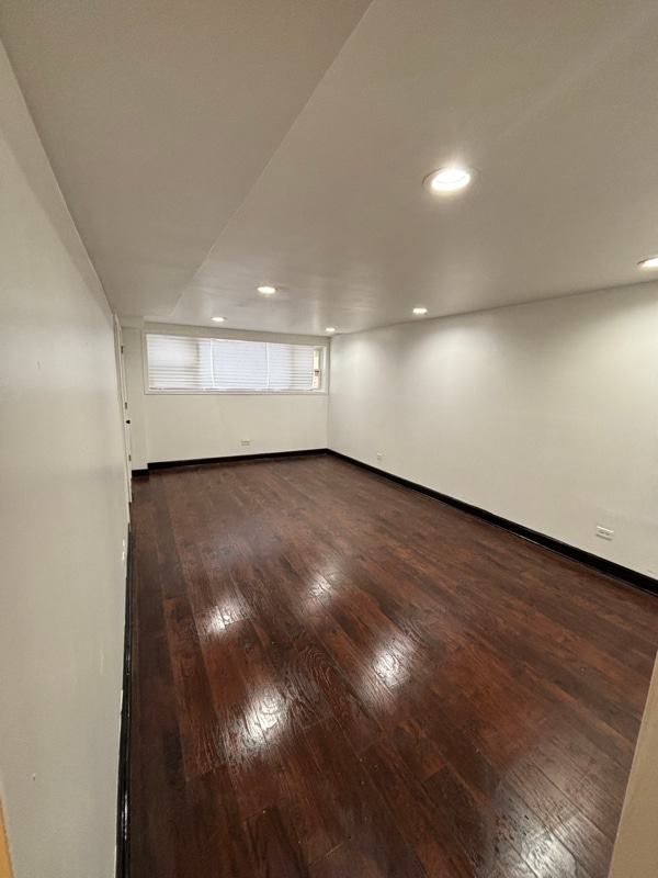 Foto principal - 13816 S Wentworth Ave