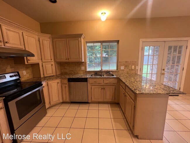 Foto del edificio - 4 br, 2 bath House - 700 Colony Drive