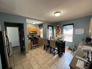 Building Photo - 158 Neponset Ave