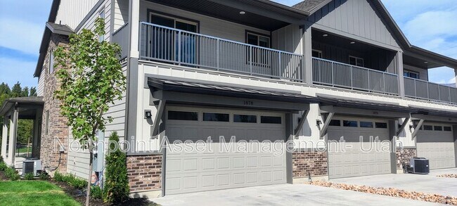 Building Photo - 1878 Springwater Dr