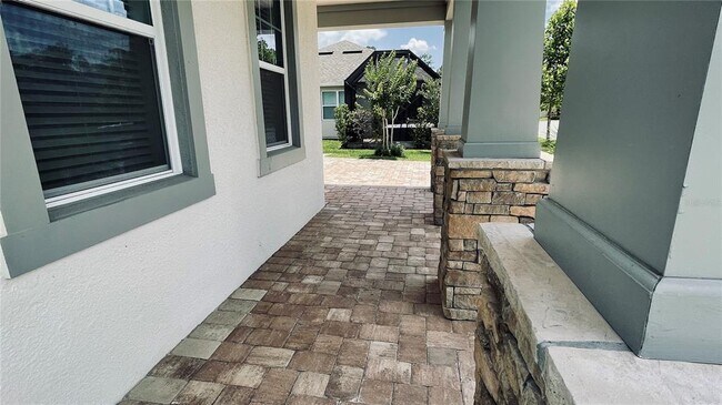 Building Photo - 9203 Merlon Dr