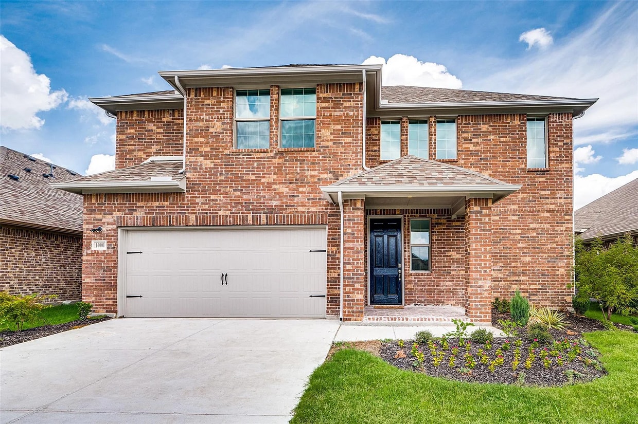 Primary Photo - 16001 Aquilla Way