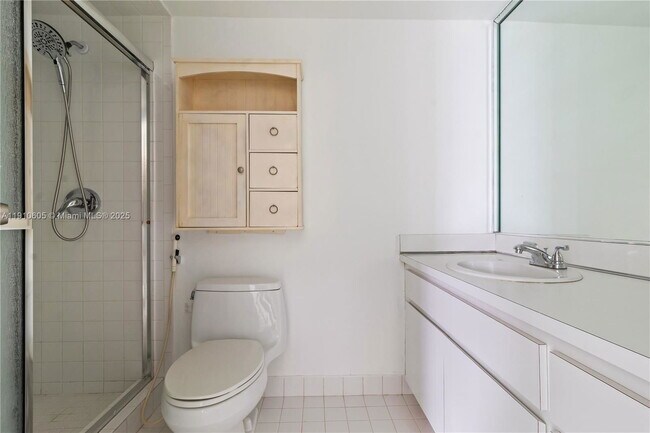 Foto del edificio - 10353 N Kendall Dr