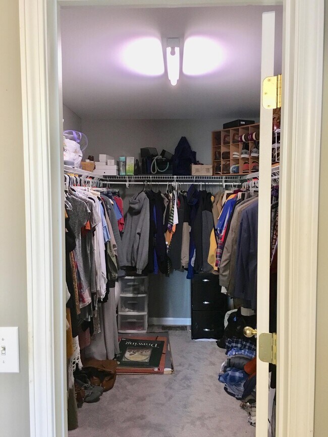 Foto del edificio - 1614 London Dr