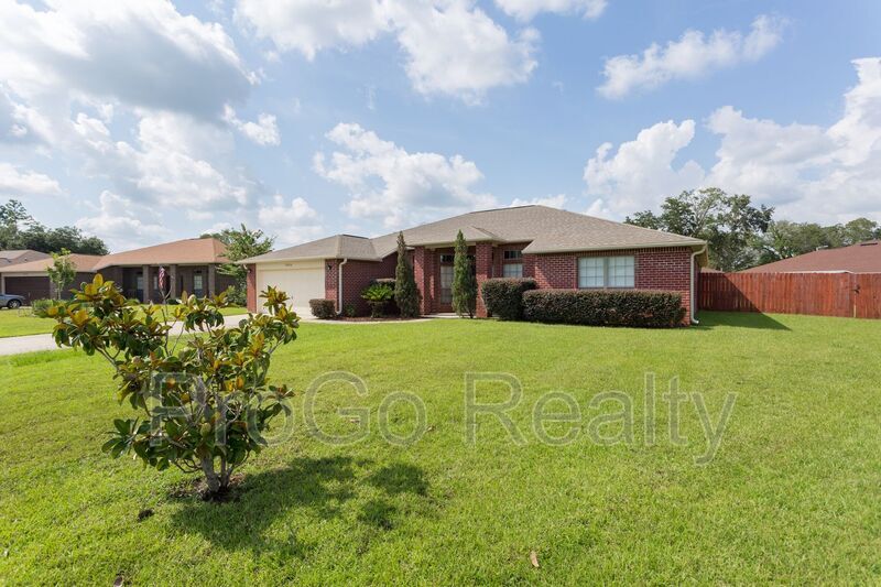 3890 Elevator Ct, Pace, FL 32571 House Rental in Pace, FL