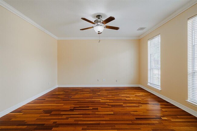 Foto del edificio - 8510 Brighton Lake Ln