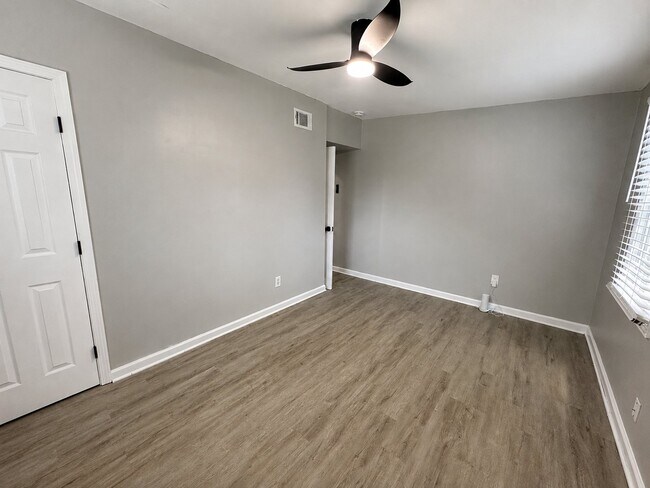 Foto del edificio - 1672 Thornton Pl SW