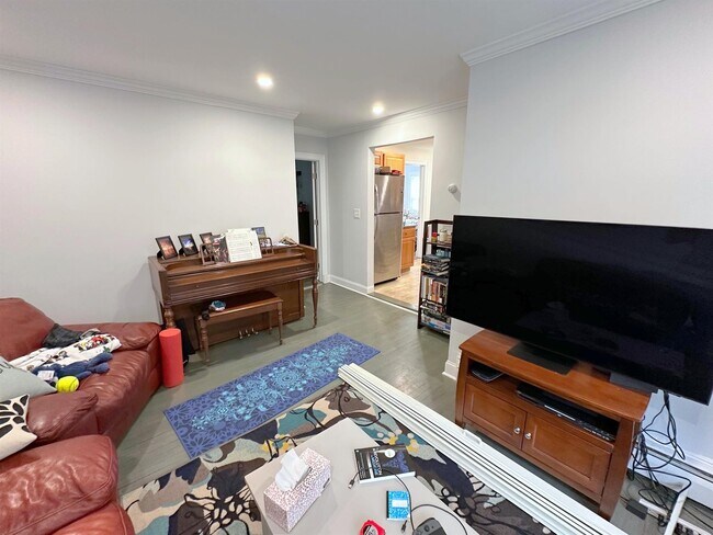 Foto del edificio - 164 Charles St