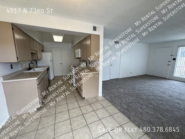 Foto del edificio - 4917 N 73rd St