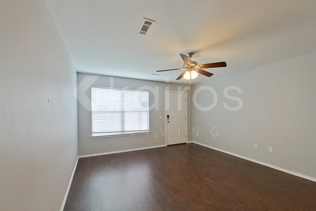 Photo - 5000 Thomas St Townhome