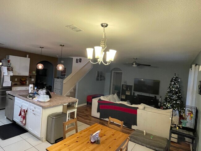 Building Photo - 3463 Berkshire Woods Ter