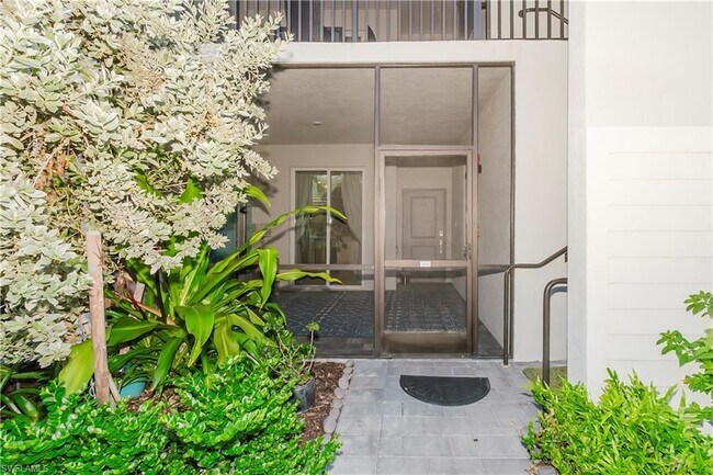 Foto del edificio - 5427 Double Eagle Cir