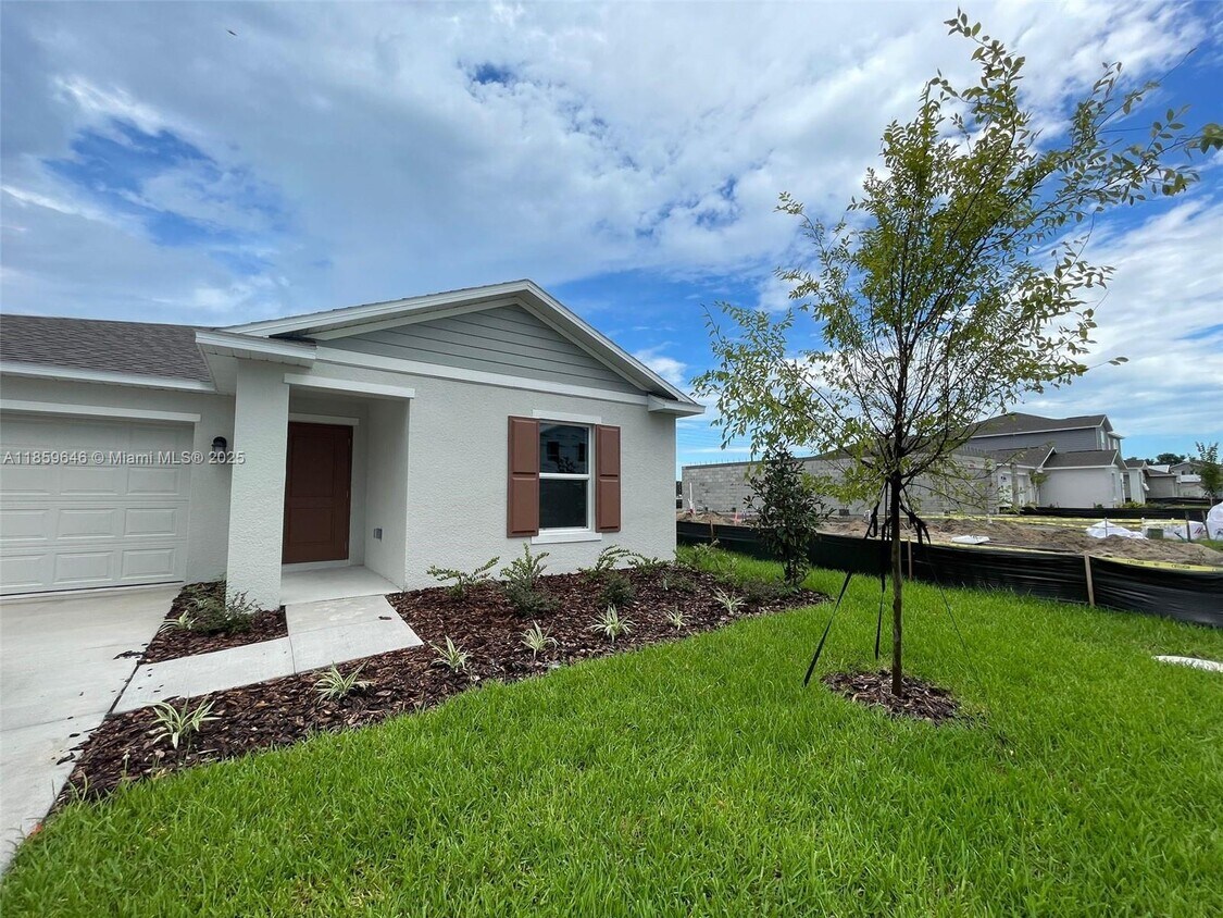 Foto principal - 1543 Jessica Blvd