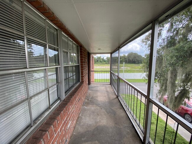 Building Photo - 1412 Holden Ave