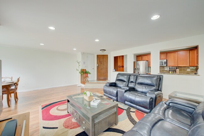 Foto del edificio - 1801 Fox Run Dr