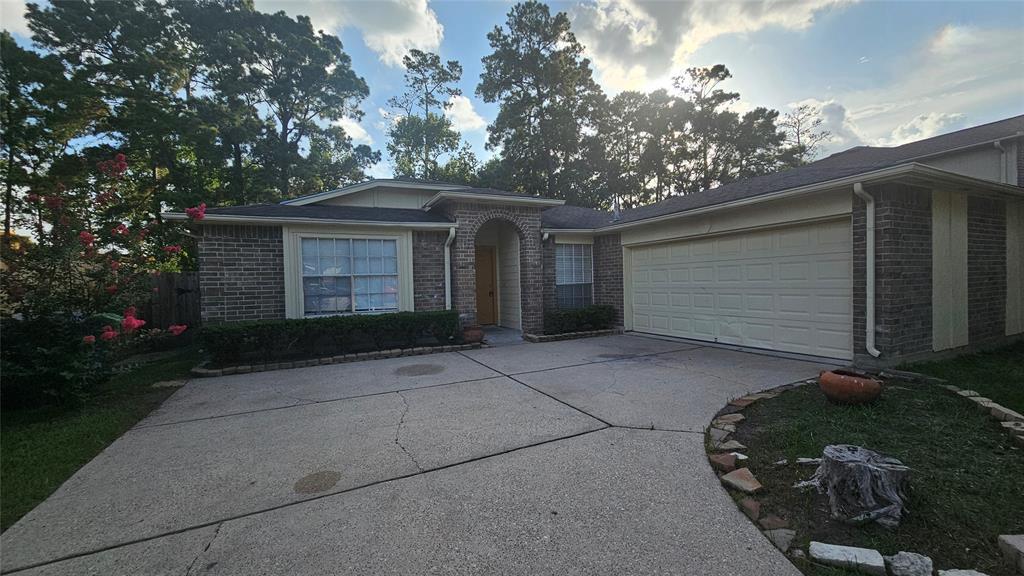 Foto principal - 28811 Sedgefield St