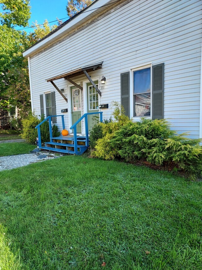 351 Broadway Unit 351, Bangor, ME 04401 Apartments 351 Broadway