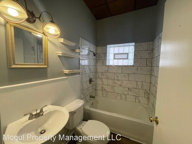Building Photo - 3 br, 2 bath House - 122 Courtois st.  - 1...