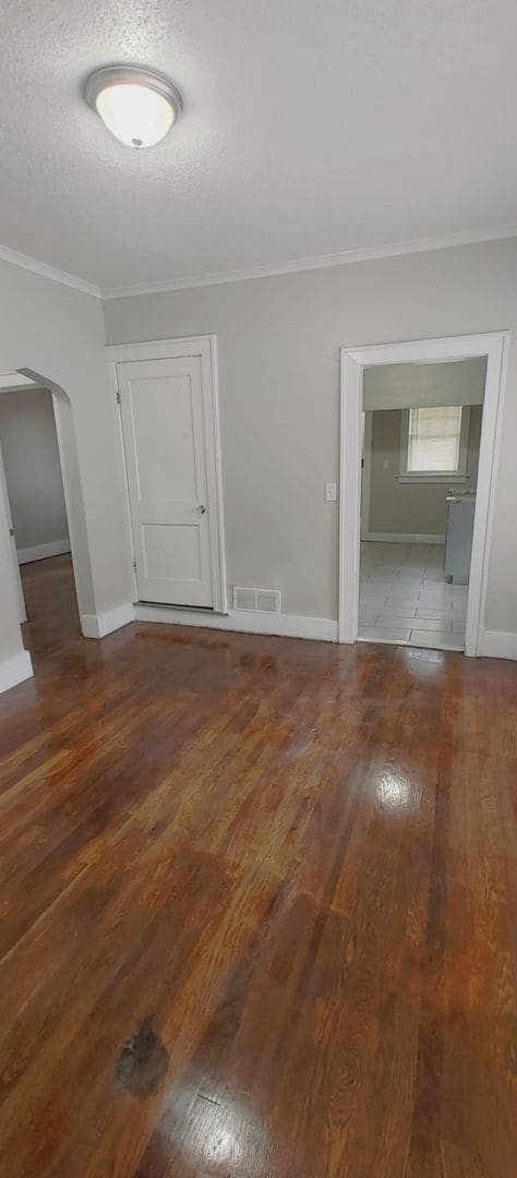 Foto del edificio - Beautiful home for rent. !!