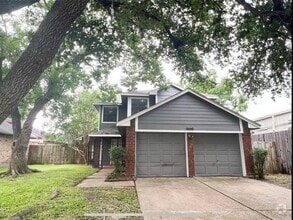 Building Photo - 9226 Spindlewood Dr
