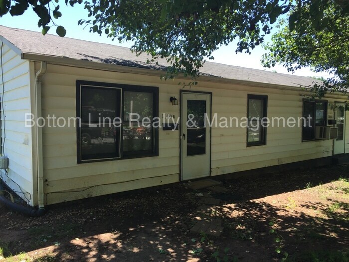 Foto principal - 1000 1st St