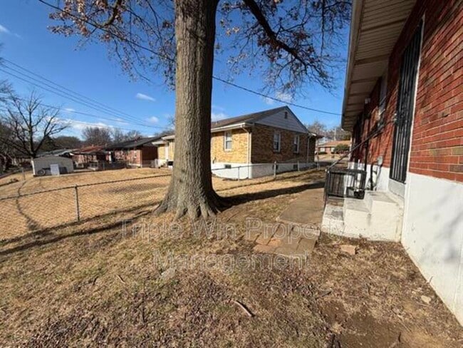 Foto del edificio - 1110 Jennings Station Rd