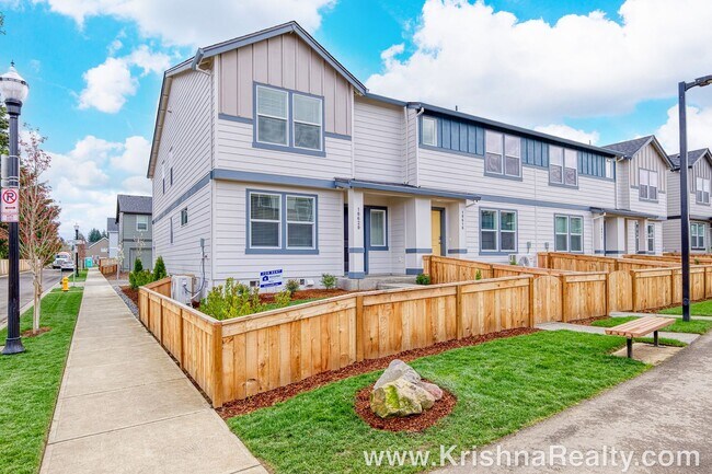 Foto del edificio - Beautiful NEW CONSTRUCTION  3 Bedroom 2.5 ...