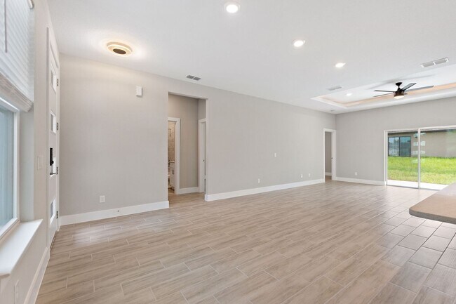 Foto del edificio - Newly built! Modern, energy efficient home...