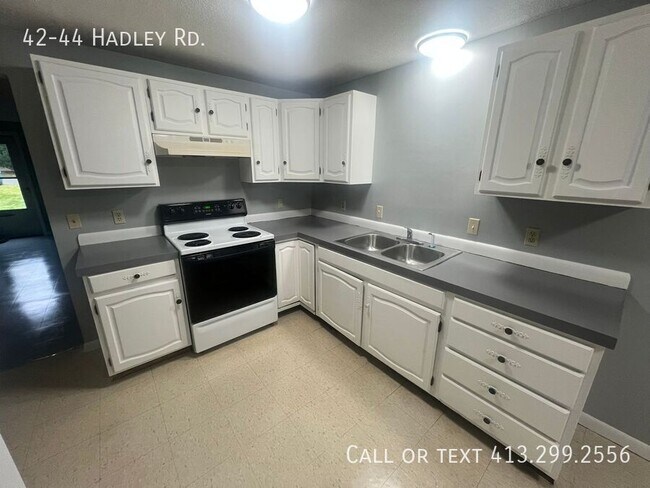 Building Photo - 42-44 Hadley Rd.-