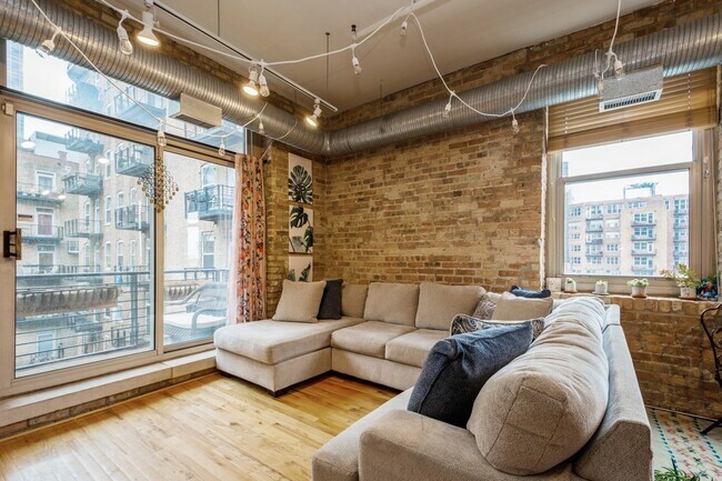 Building Photo - 417 S Jefferson St