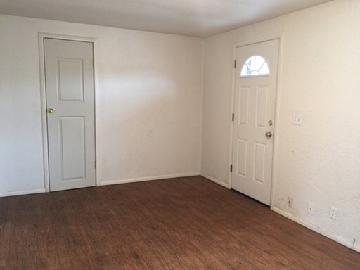 Building Photo - 303 N Santa Fe Ave