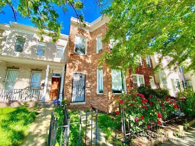 Photo - 1721 11th St NW Apartment