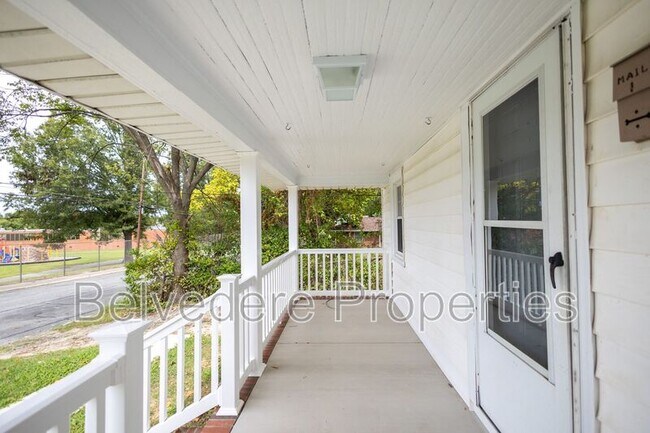 Foto del edificio - 507 Law St