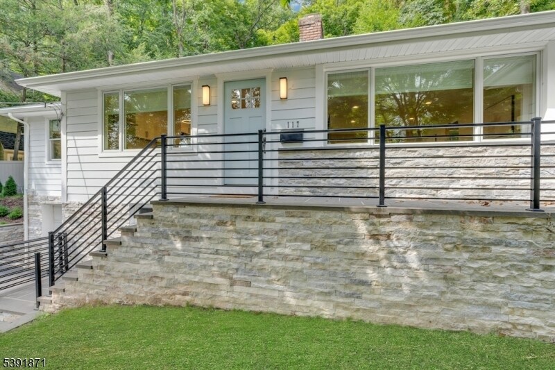 Foto principal - 117 Sagamore Rd