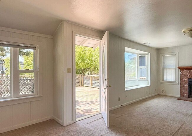 Foto del edificio - Charming 3bd/2bath Home in Cambria