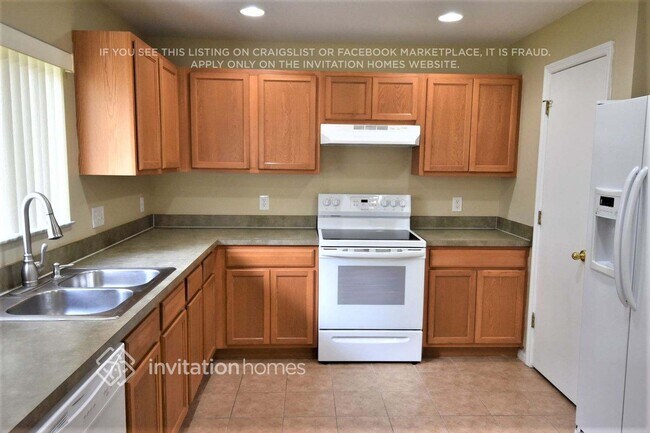 Foto del edificio - 9313 Wellstone Dr