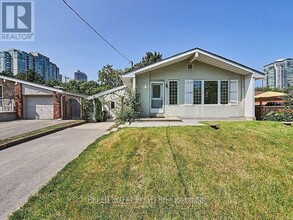 Building Photo - 24 Gable Pl